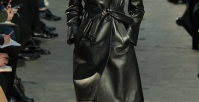 Alexandra Elizabeth for Phillip Lim, Autumn/Winter 2016-17. 4 tumblr o2ng9rK7qA1ra5y2yo1 500